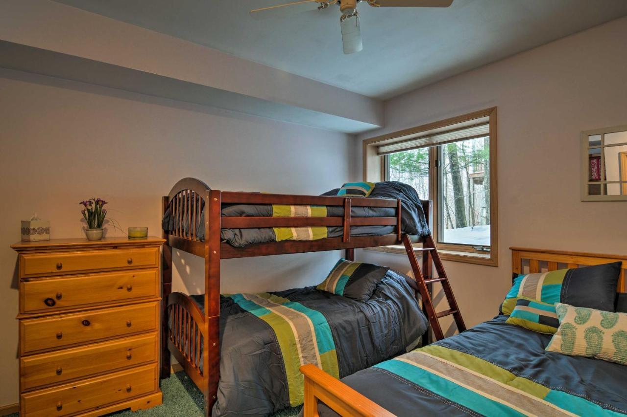 Resort-Style Harbor Springs Home With 2 Decks! Extérieur photo